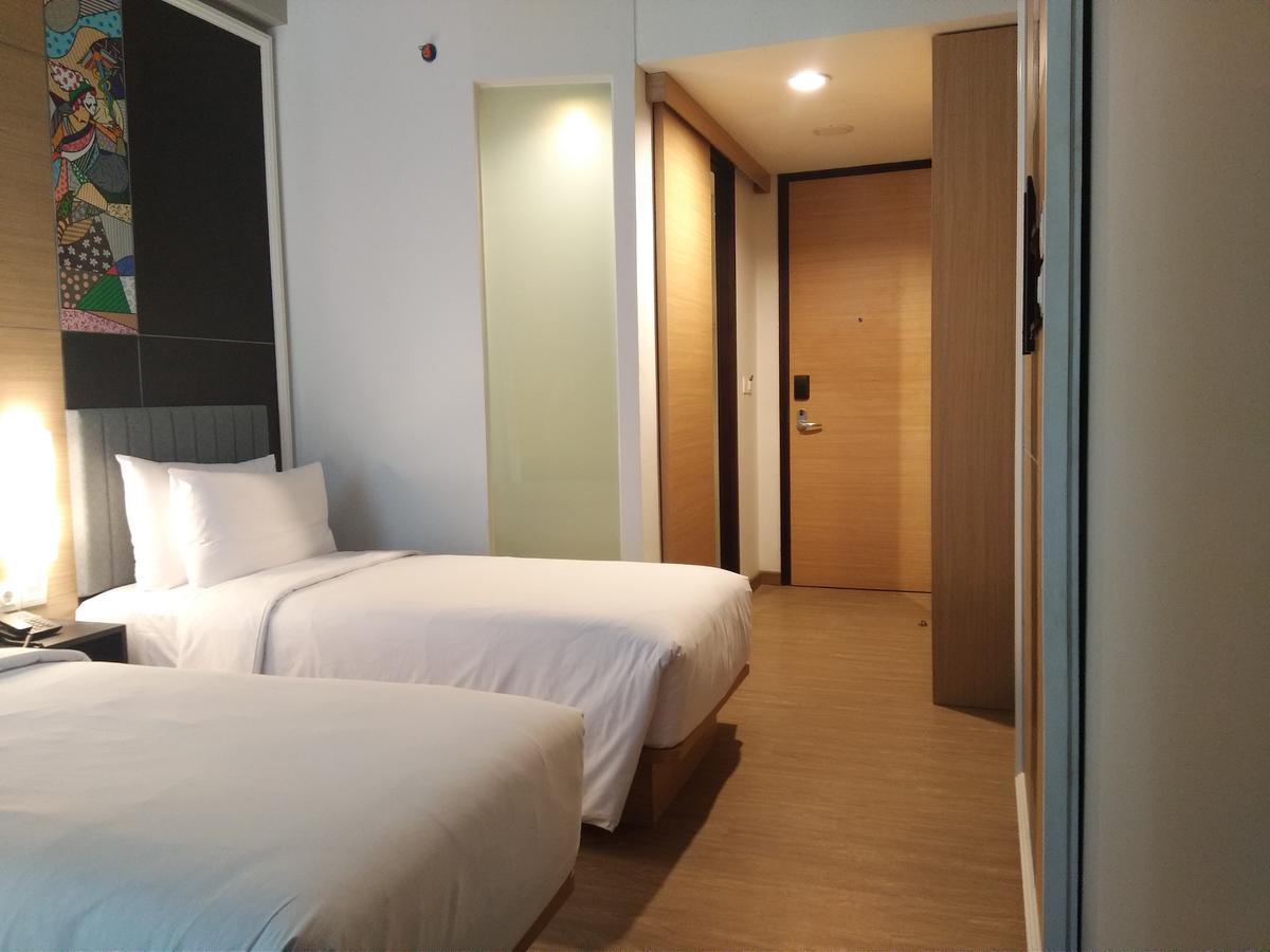 Maxone Platinum Hayam Wuruk Jacarta Exterior foto