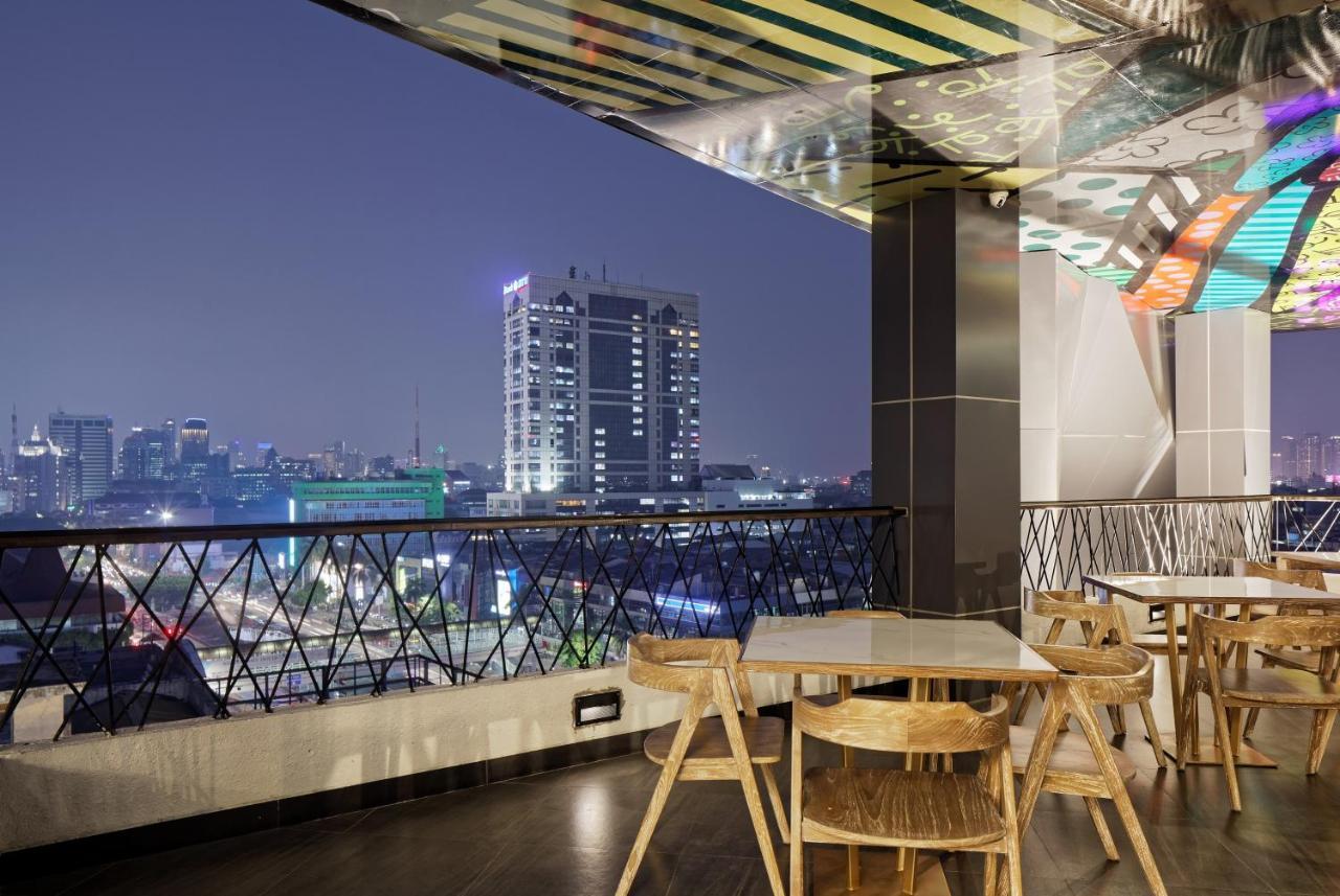 Maxone Platinum Hayam Wuruk Jacarta Exterior foto