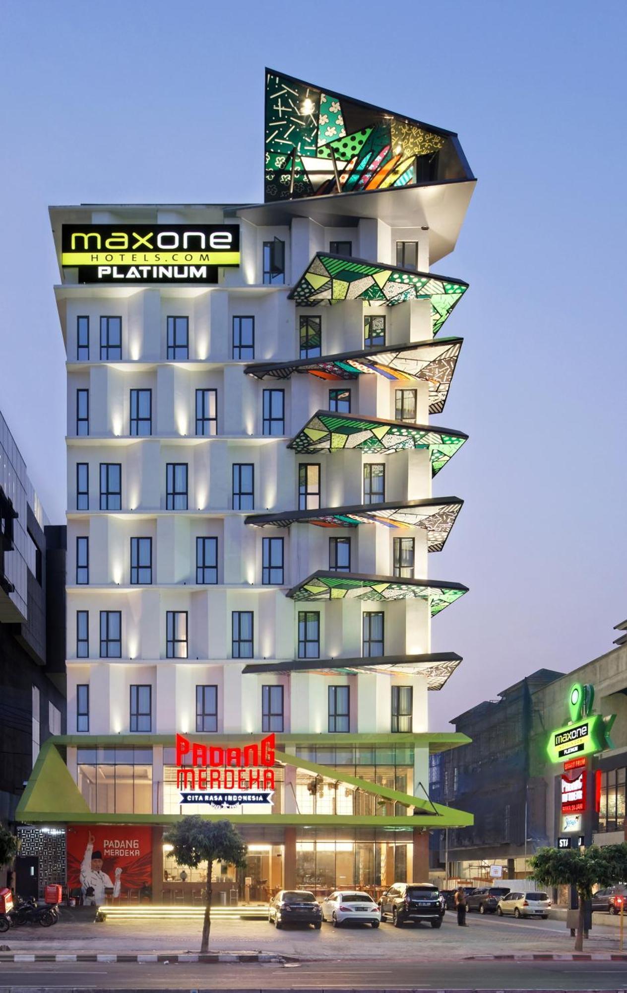 Maxone Platinum Hayam Wuruk Jacarta Exterior foto